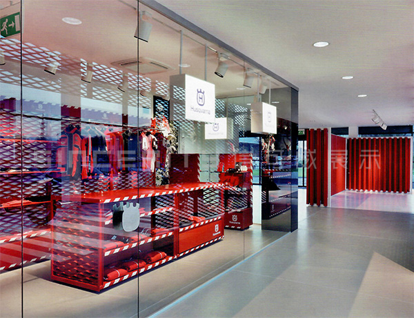 Husqvarna摩托車(chē)展廳設(shè)計(jì)